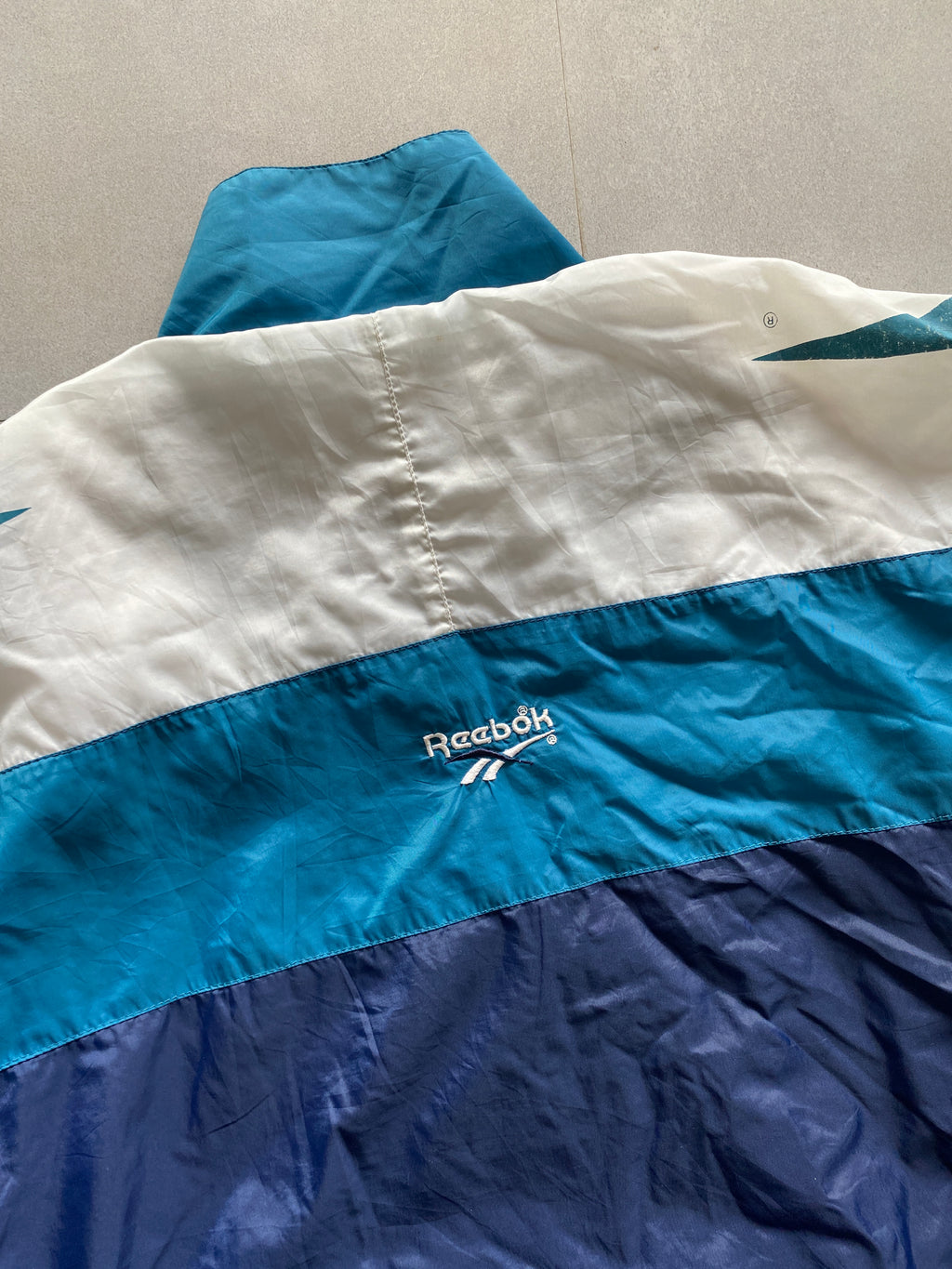 VINTAGE REEBOK JACKET - XL