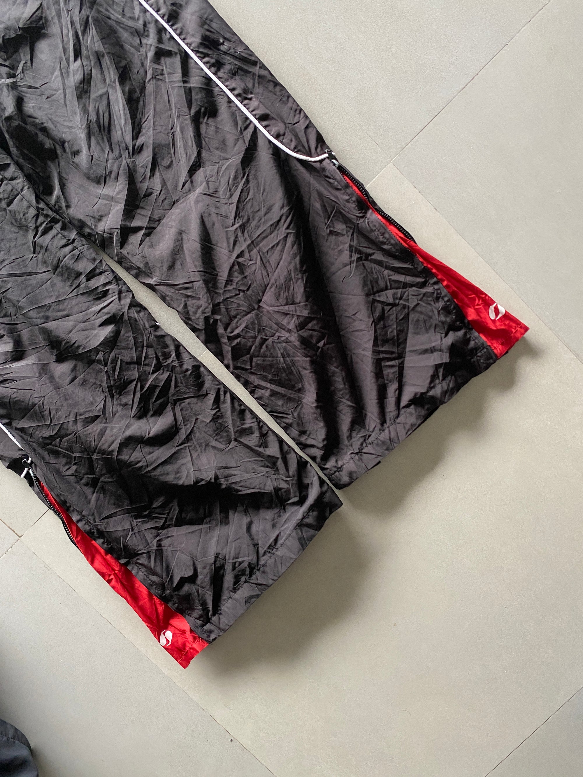 BAGGY TRACK PANT - L