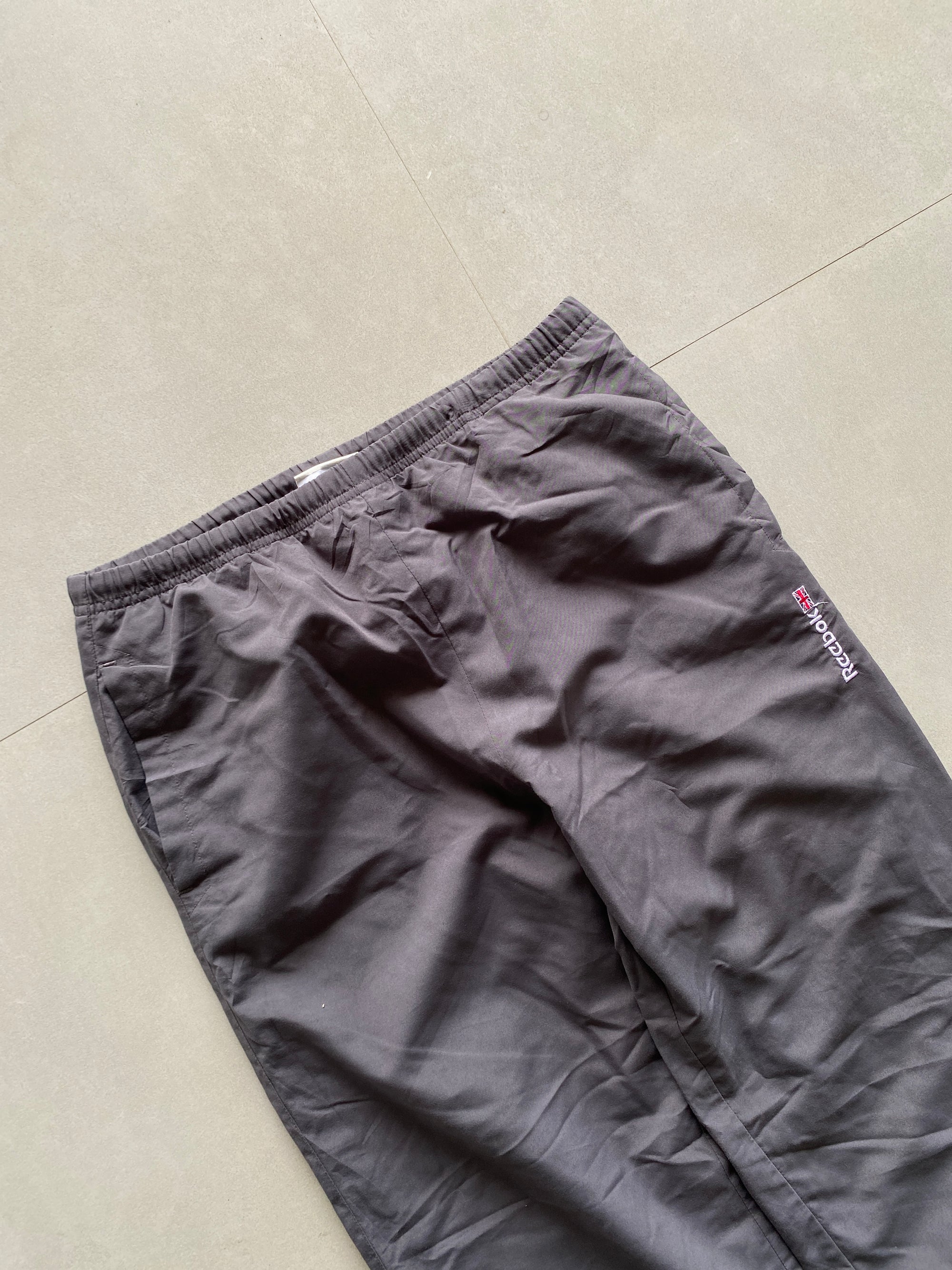 REEBOK VINTAGE BAGY TRACK PANT - M