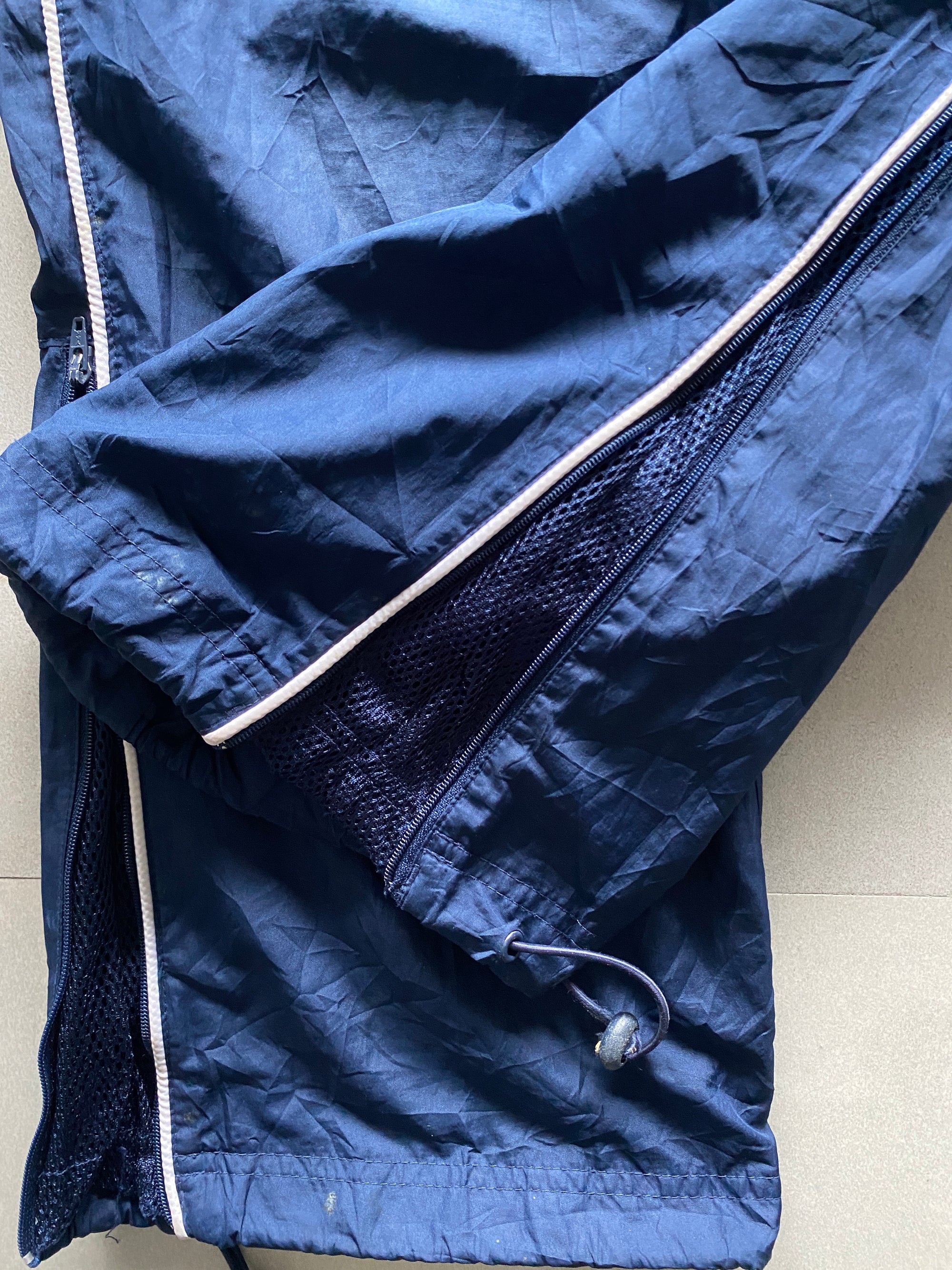VINTAGE NIKE BAGGY TRACK PANT - S