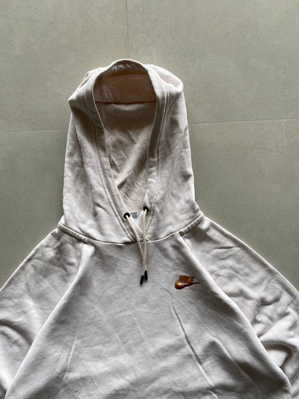 VINTAGE NIKE HOODIE - M