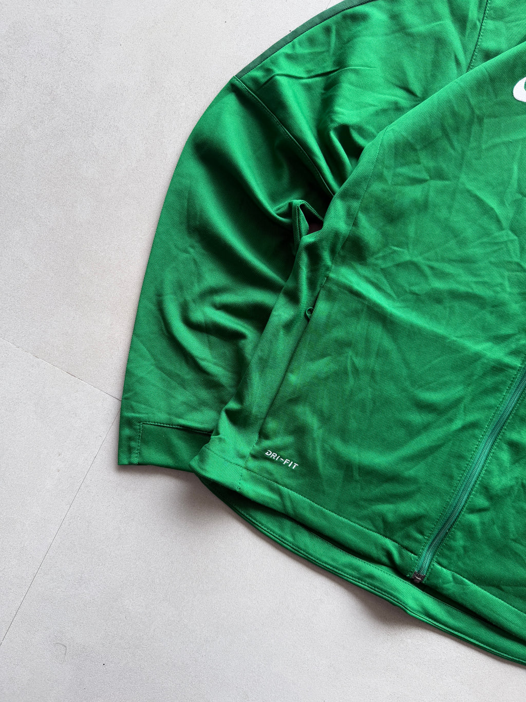 NIKE GREEN TRACK JACKET - S