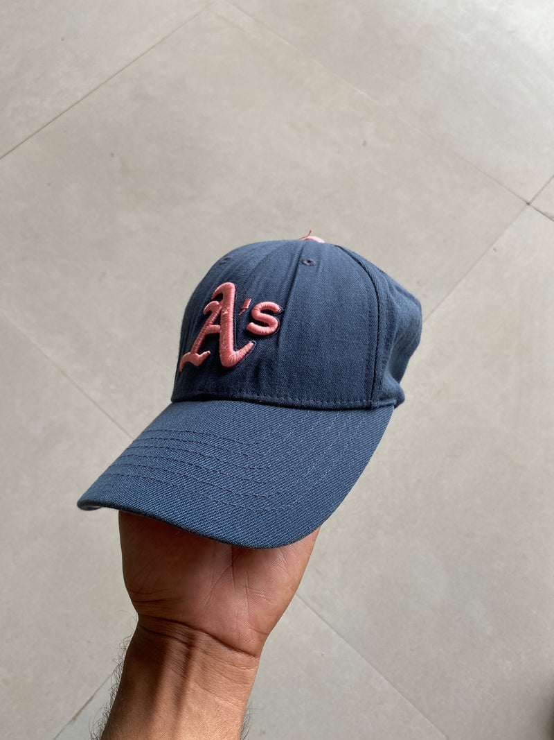 BASE BALL CAP