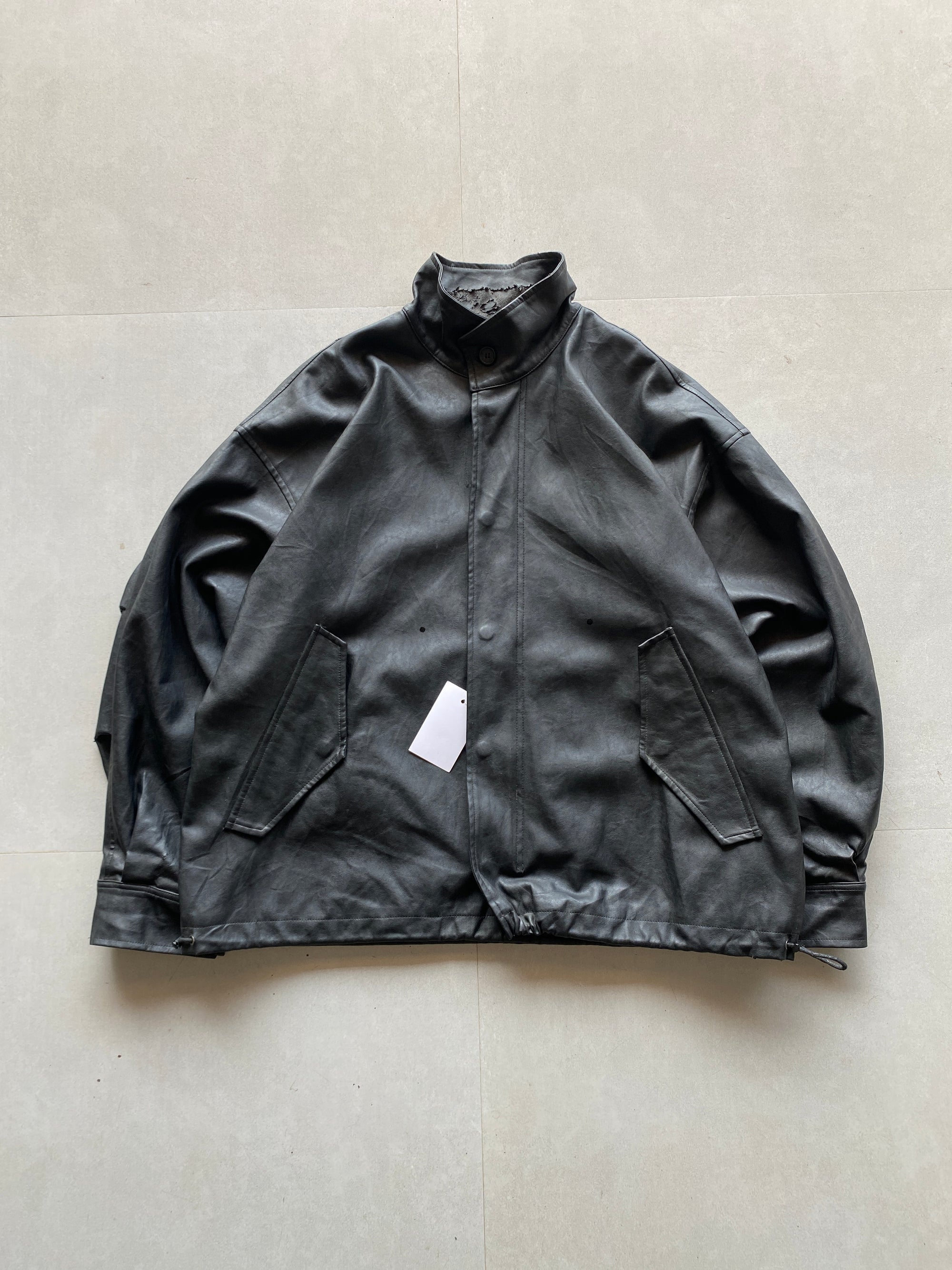 VINTAGE LEATHER JACKET - XL