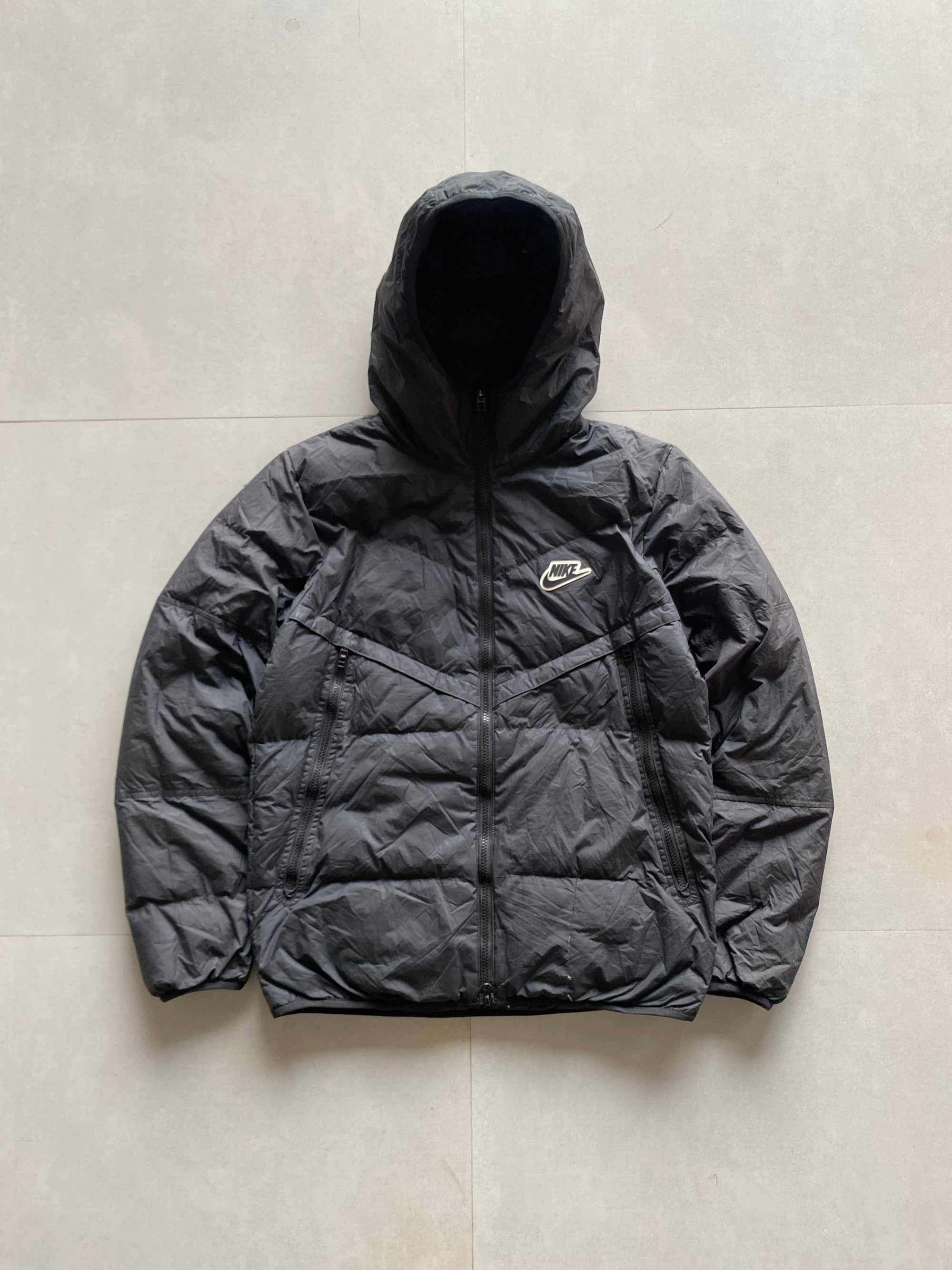NIKE NSW PUFFER JACKET - M