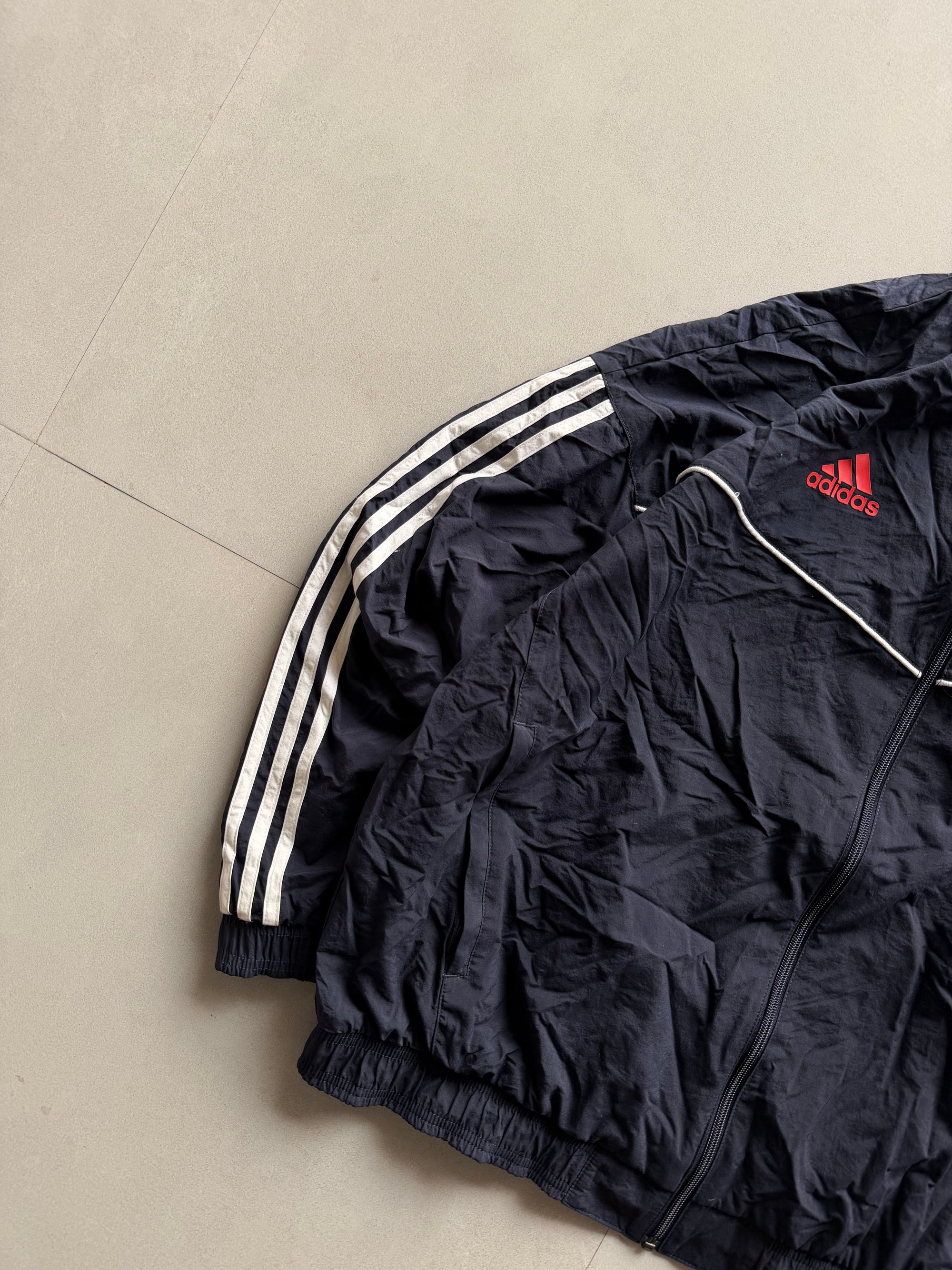 ADIDAS STRIPED JACKET - XL