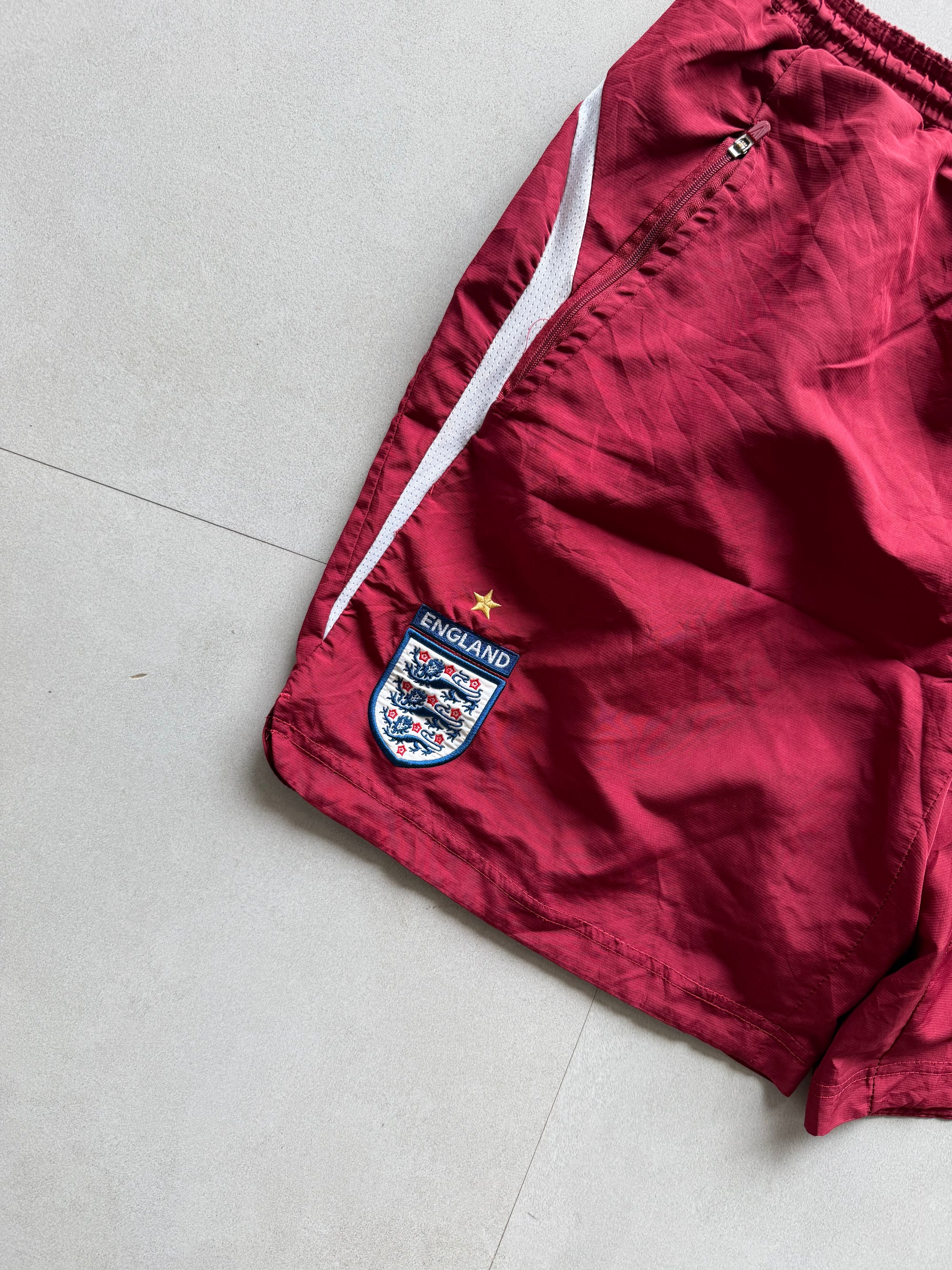UMBRO ENGLAND SHORTS - M