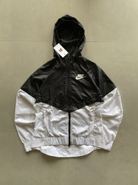 NIKE WOMENS JACKET - XS