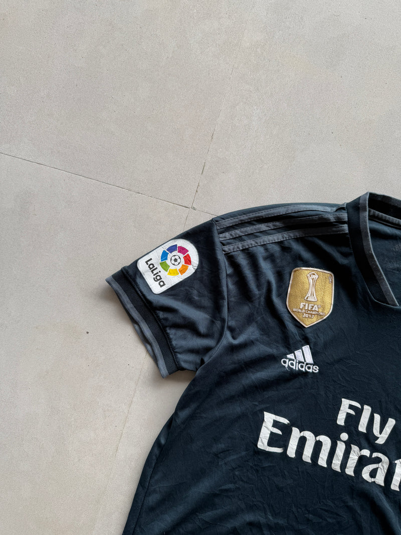ADIDAS 2018 REAL MADRID JERSEY - M