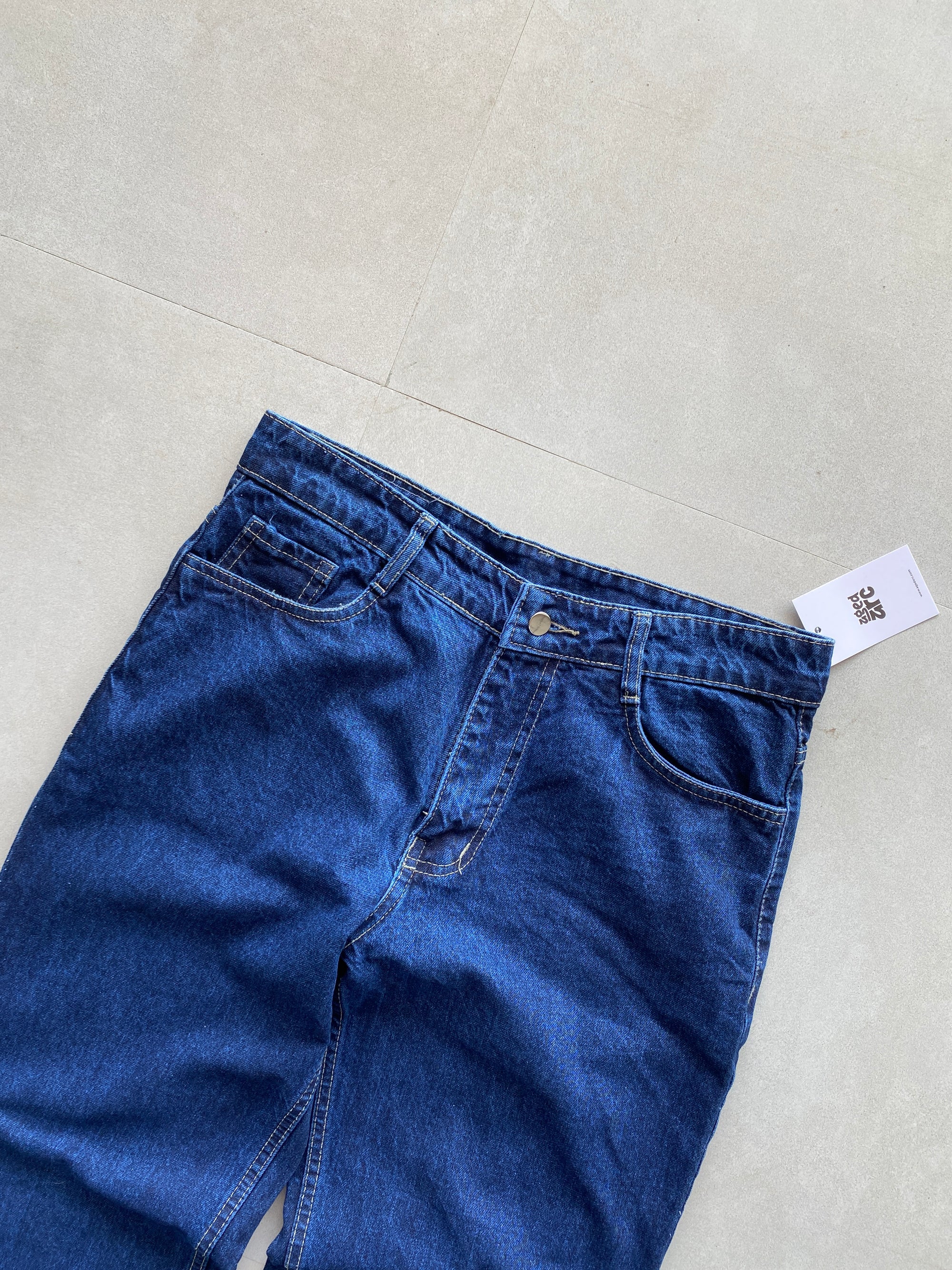STRIGHT FIT DENIM - M