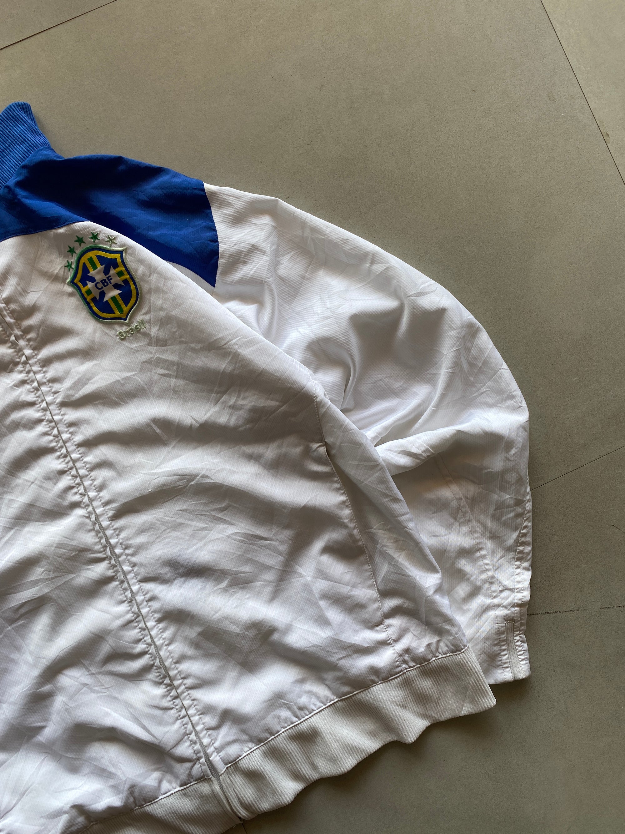 NIKE BRAZIL JACKET - M