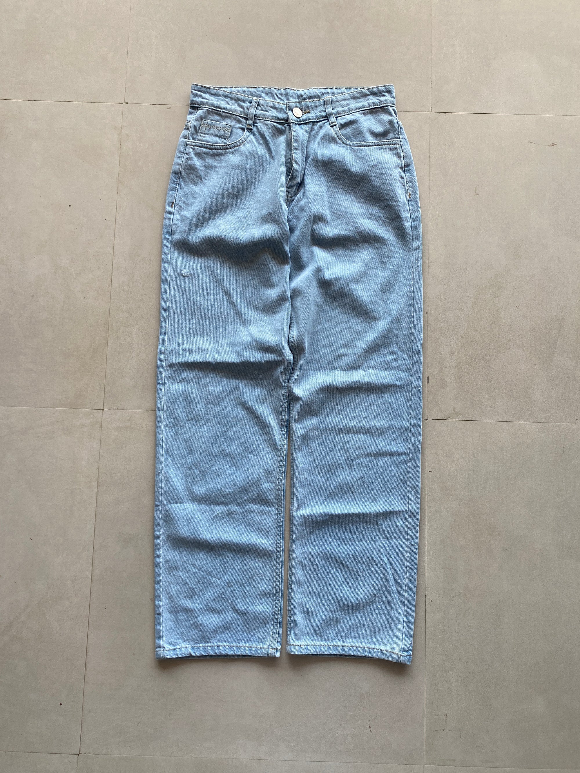 STRIGHT FIT DENIM - S