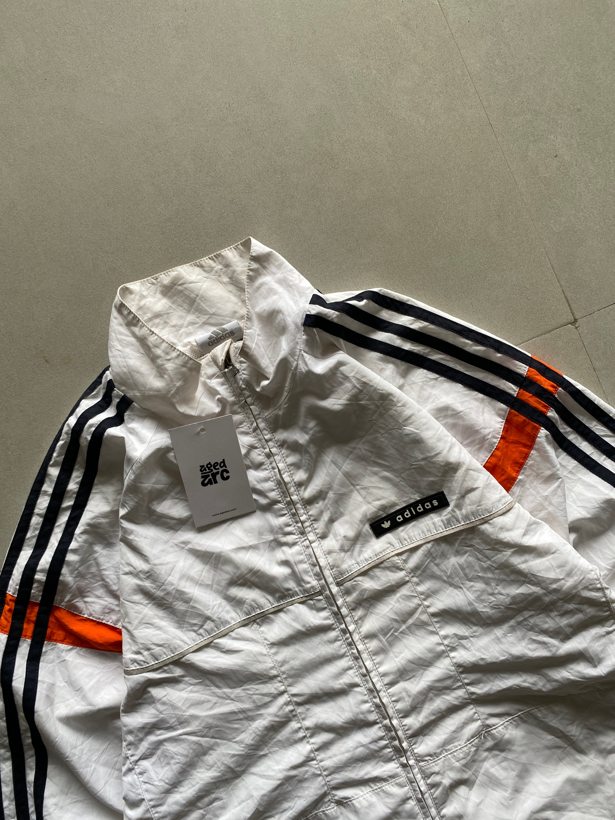 VINTAGE ADIDAS STRIPED JACKET - M