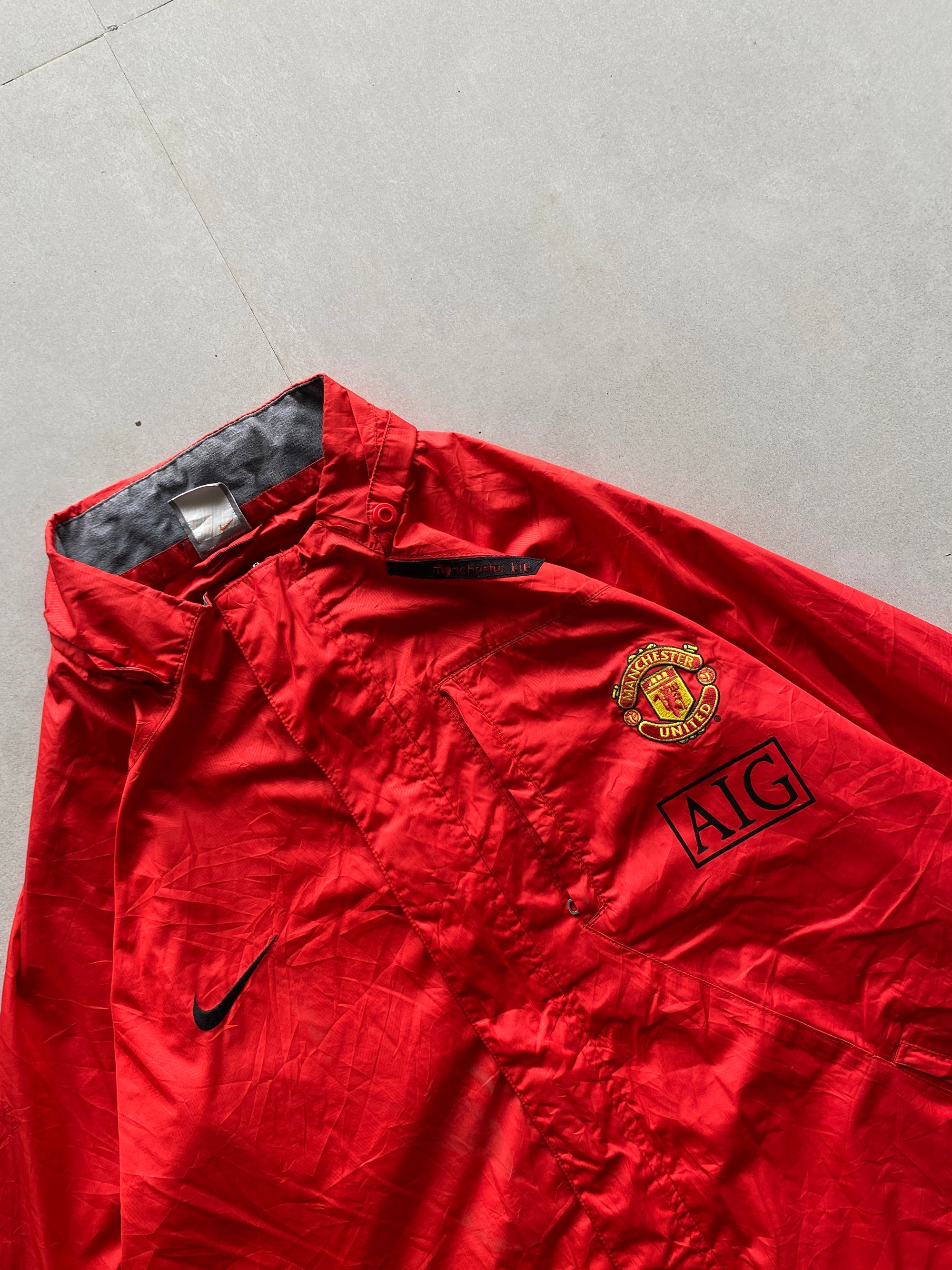 VINTAGE NIKE MANCHESTER UNITED JACKET - M
