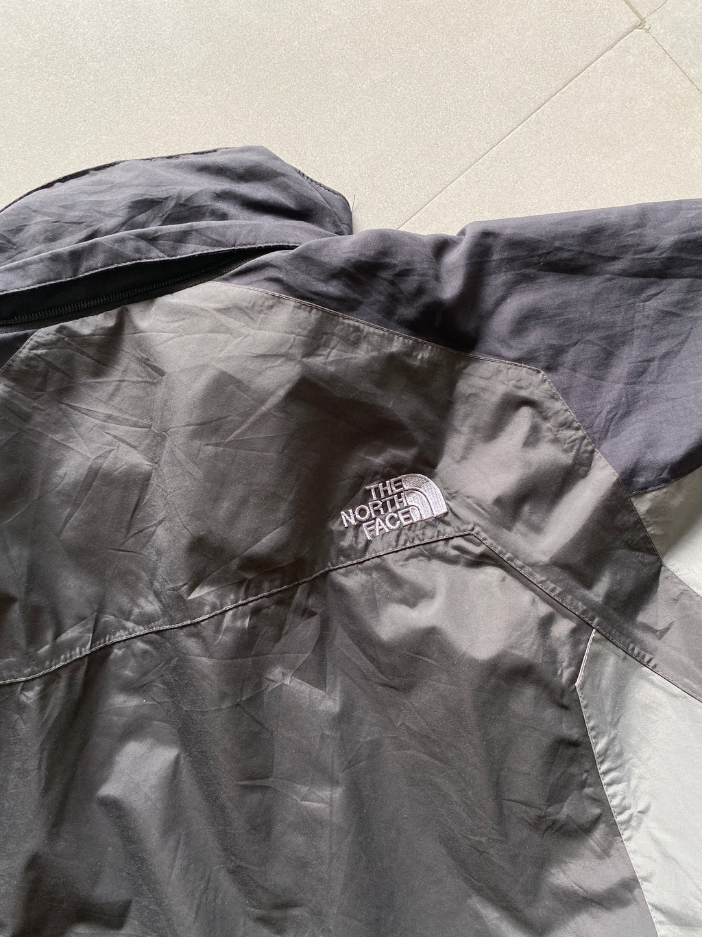 THE NORTH FACE GORTEX JACKET - XL