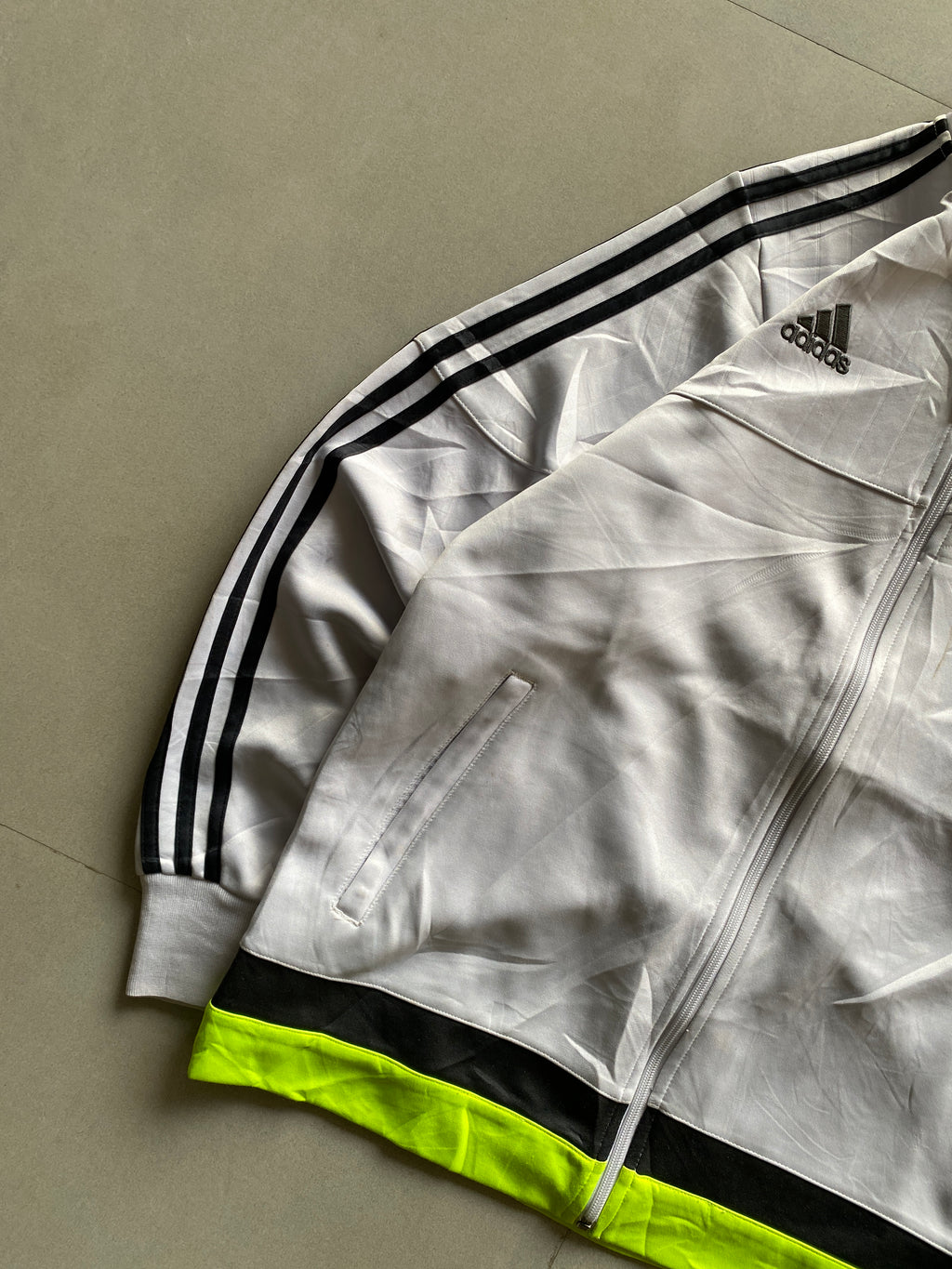 ADIDAS REAL MADRID JACKET - M