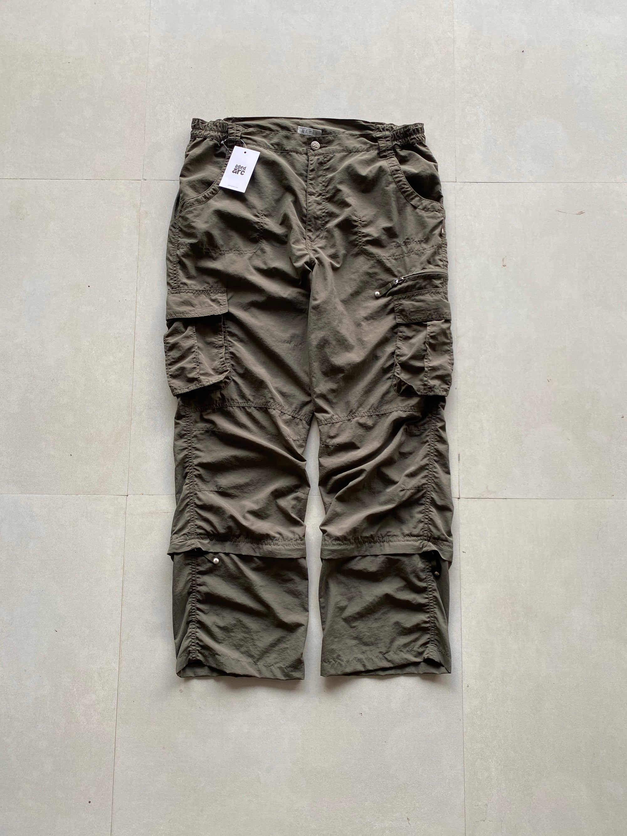 OUTDOOR CONVERTIBLE OUTDOOR PANT - L