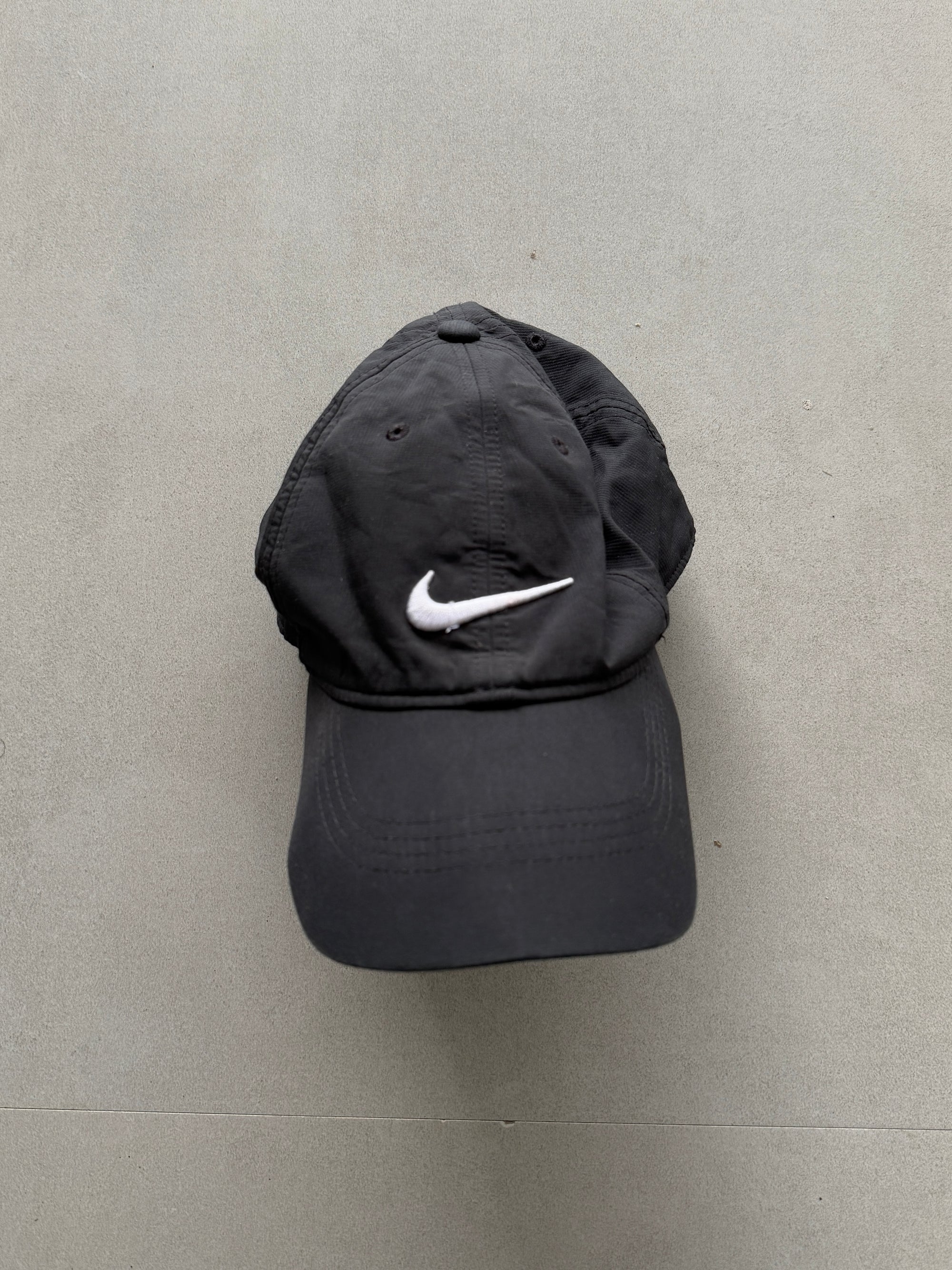NIKE LOGO CAP