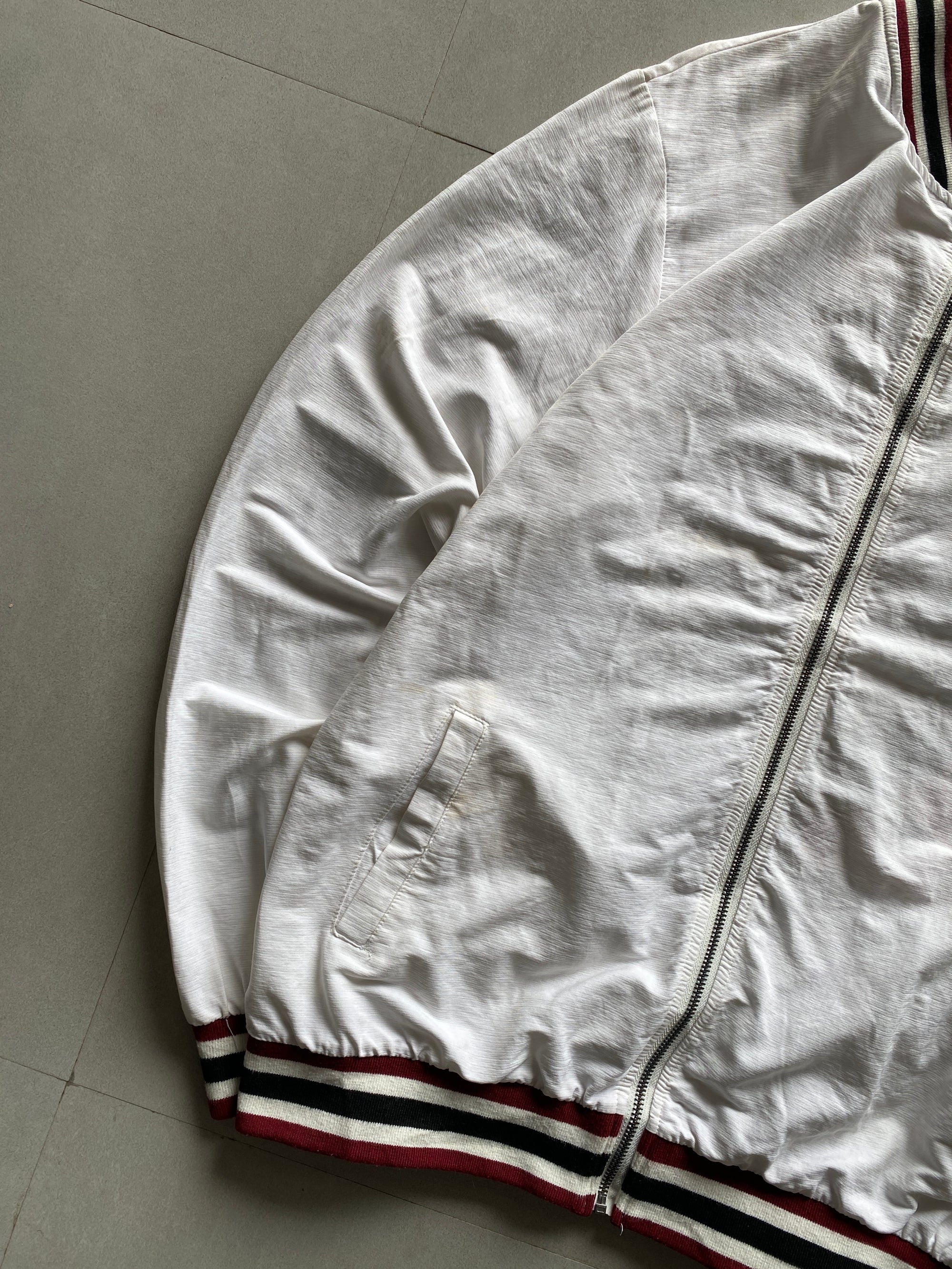 NICE BOMBER JACKET - M