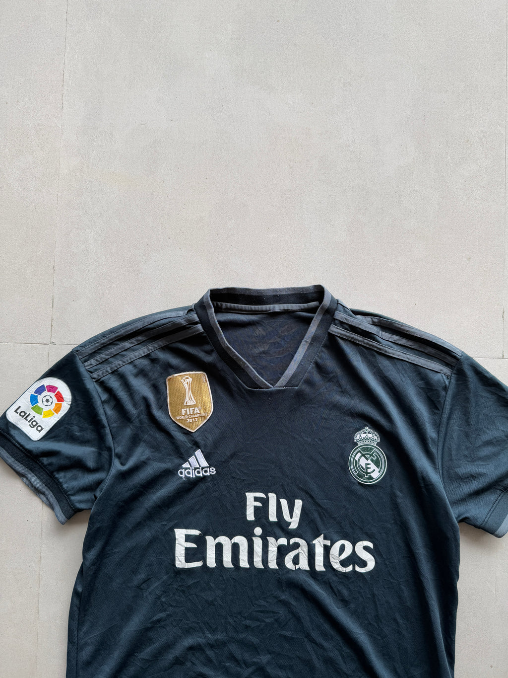 ADIDAS 2018 REAL MADRID JERSEY - M
