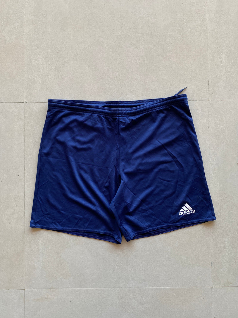 ADIDAS BLUE SHORTS - L