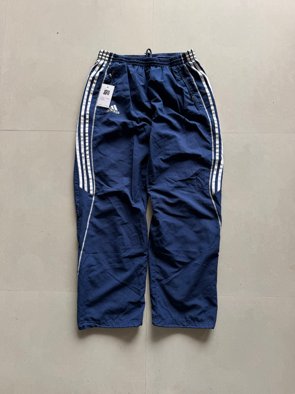 ADIDAS BAGGY STRIPED TRACK PANT54 - M