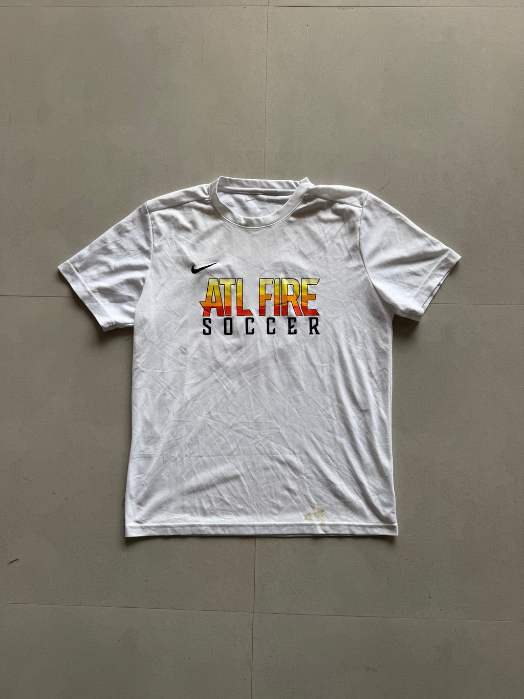 NIKE DRI FIT TEE - M