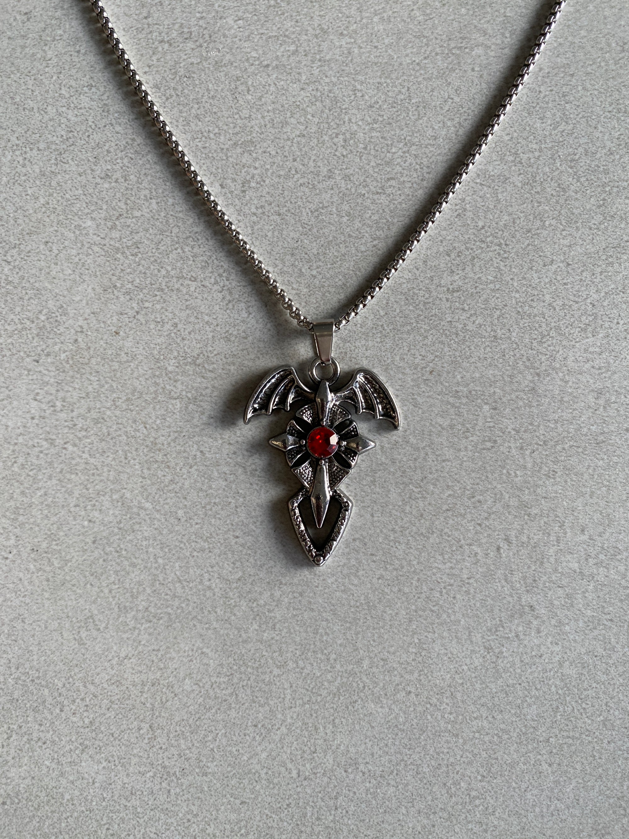 EVIL BAT PENDANT CHAIN