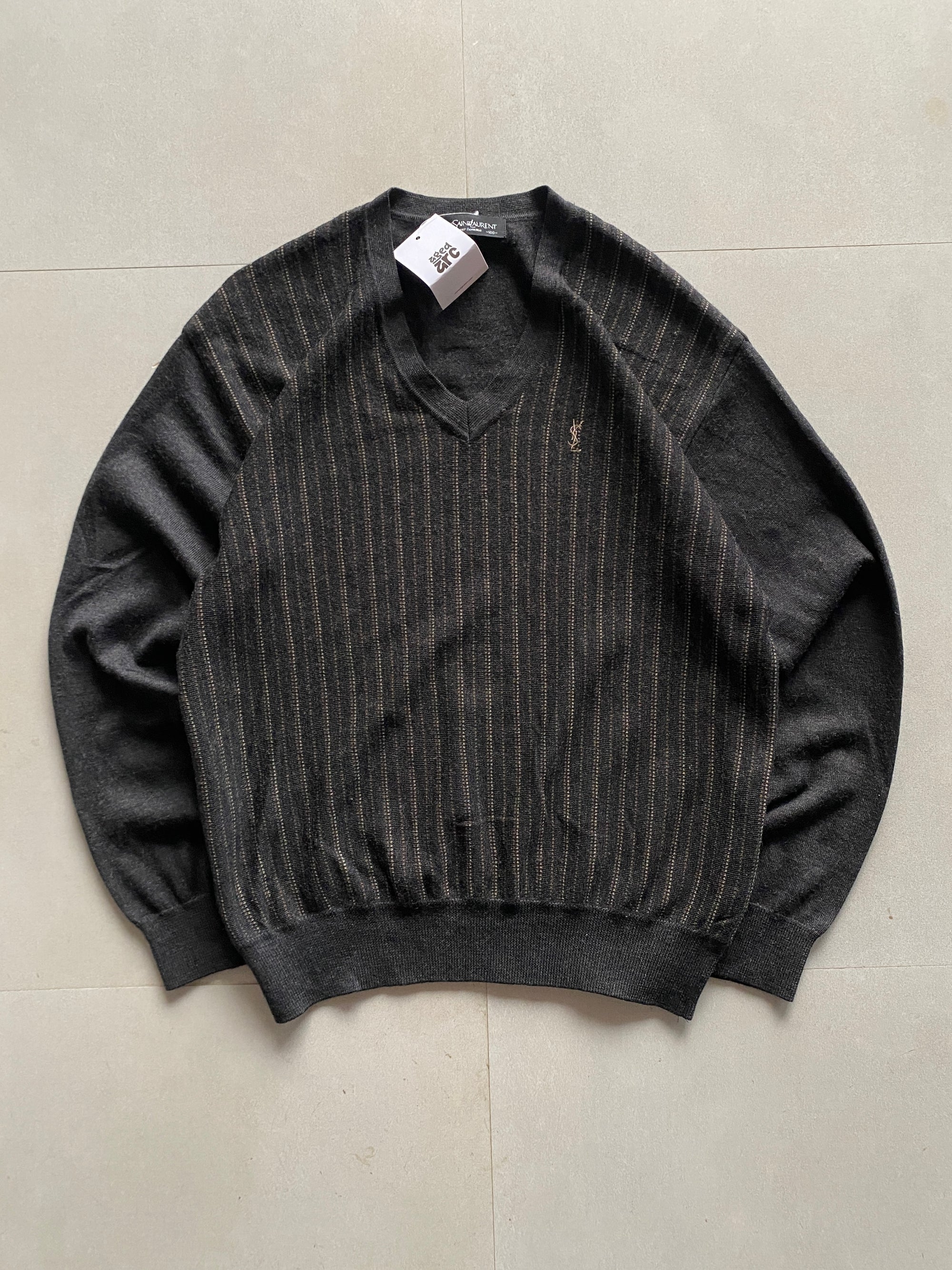 YVES SAINT LAURENT KNIT SWEATER - M