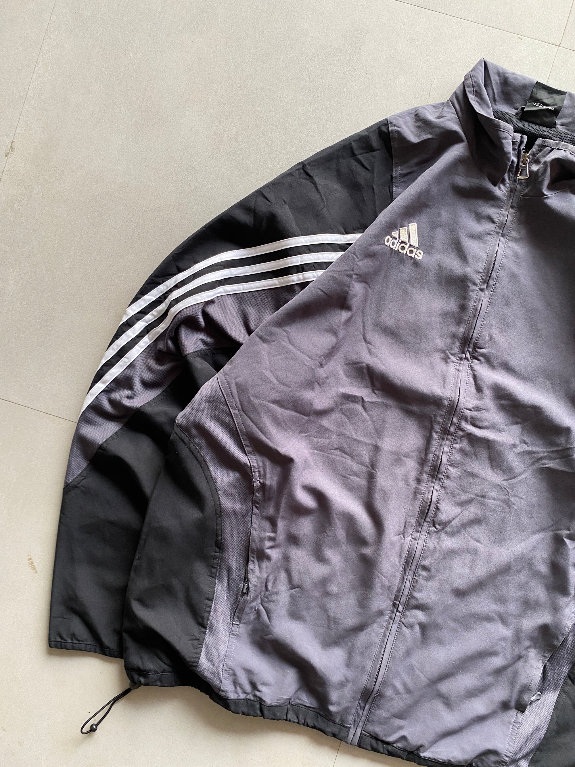 ADIDAS STRIPED JACKET - XXL