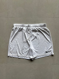 NIKE DRI-FIT SHORTS - M