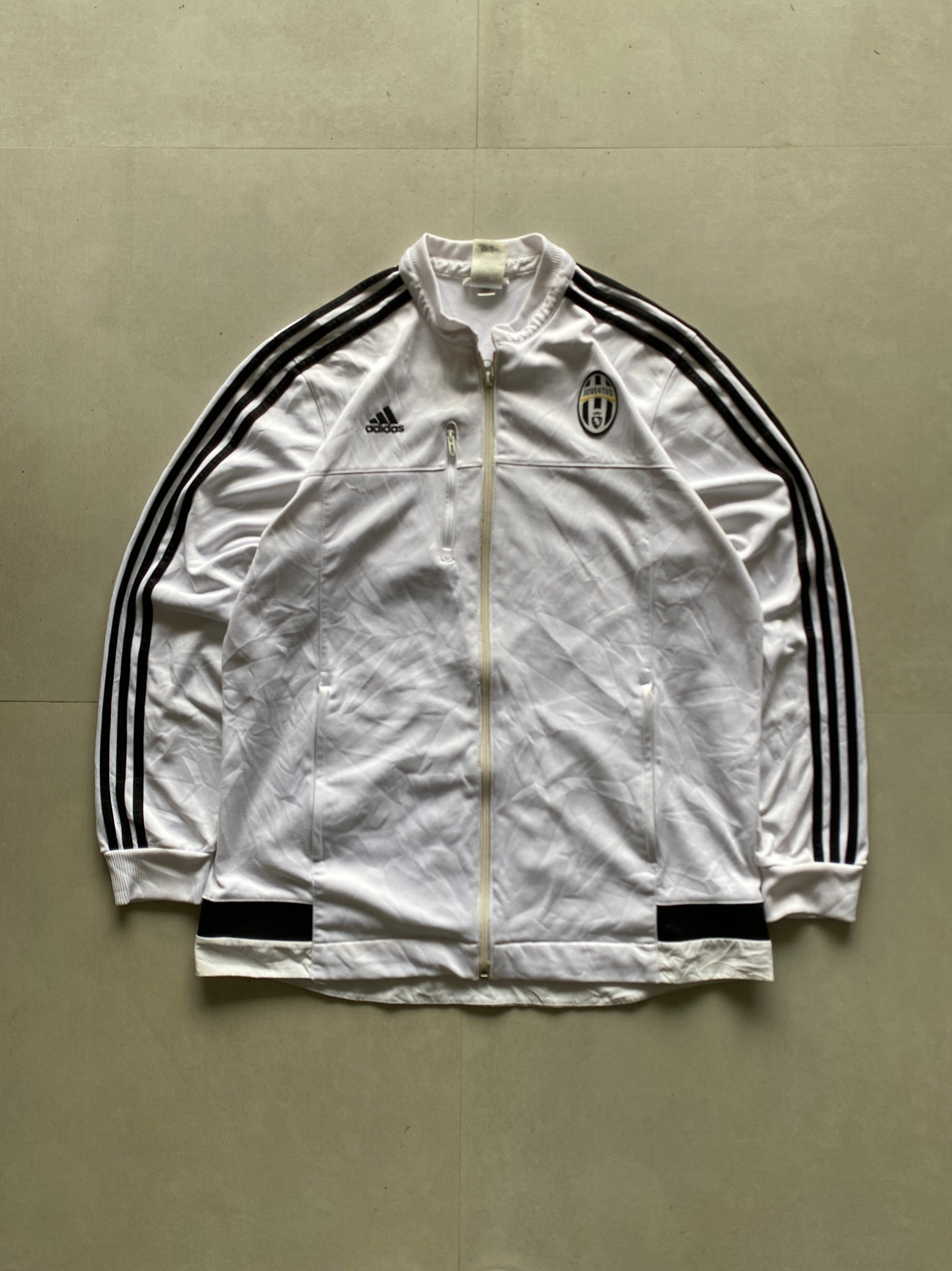 VINTAGE ADIDAS JUVENTUS STRIPED JACKET - XL