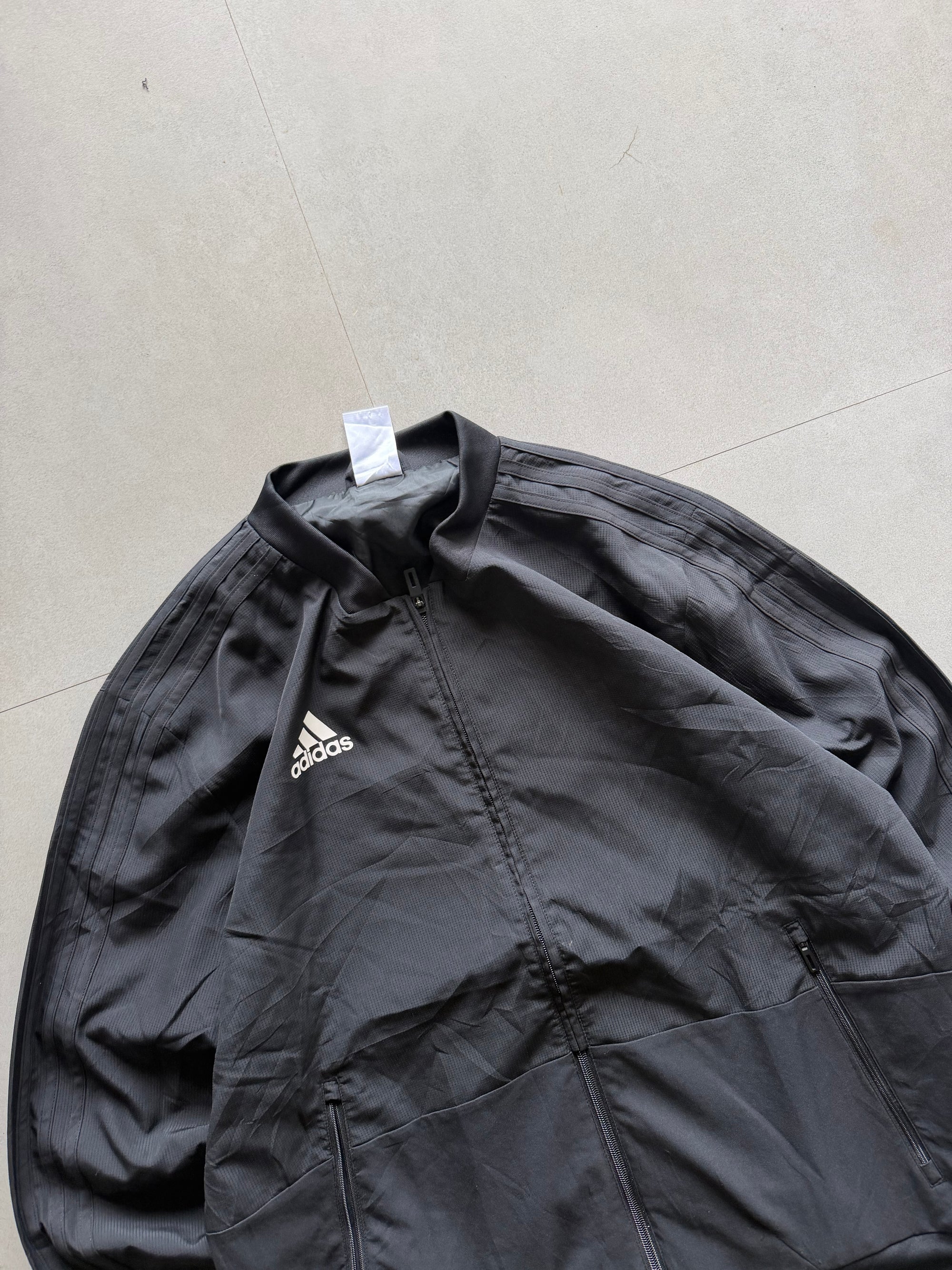 ADIDAS SOLID JACKET - M