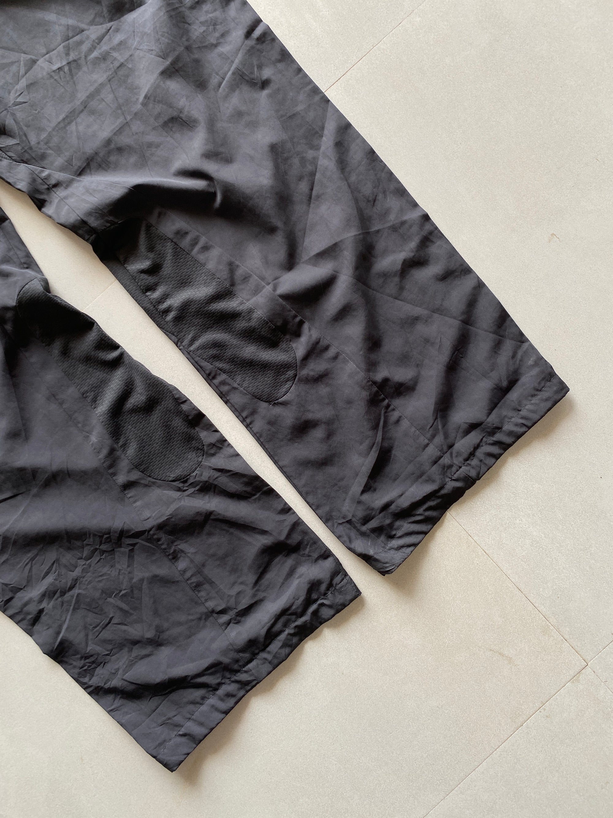 ADIDAS BAGGY TRACK PANT - L