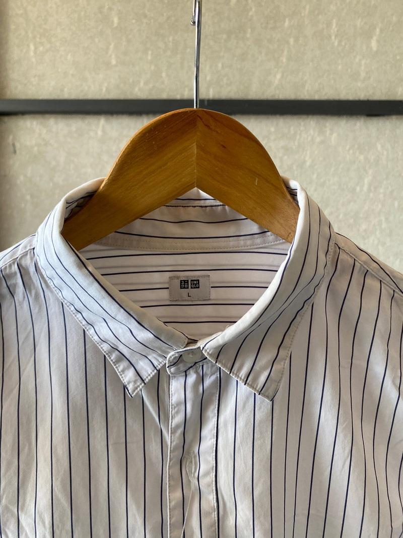 UNIQLO STRIPED MID PLACKET SHIRT - L
