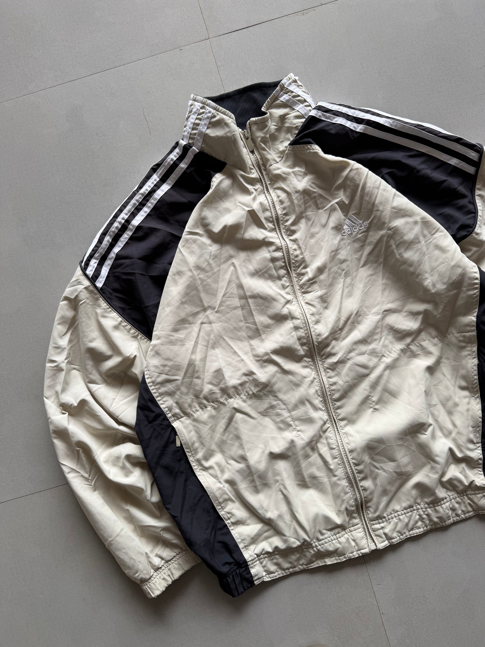 VINTAGE ADIDAS STRIPED JACKET - XL