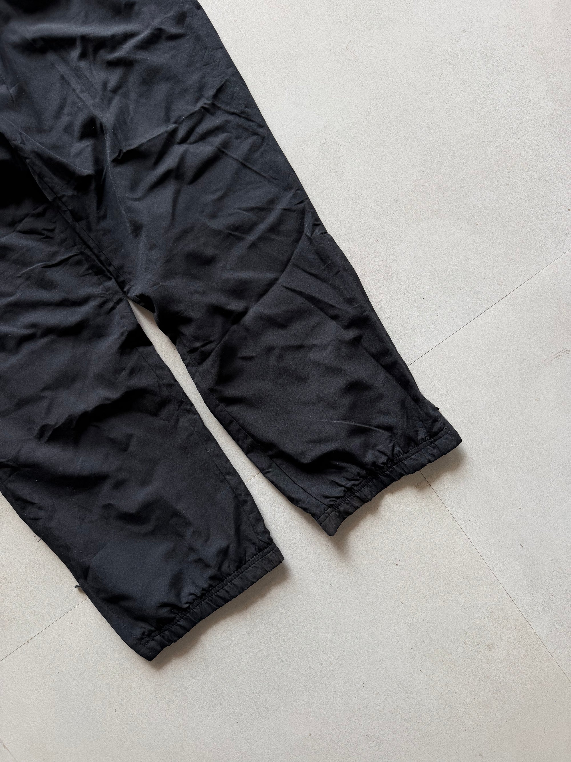 ADIDAS TRACK PANT133 - L