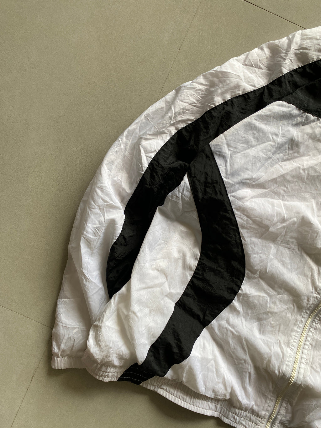 VINTAGE NIKE JACKET - XXL