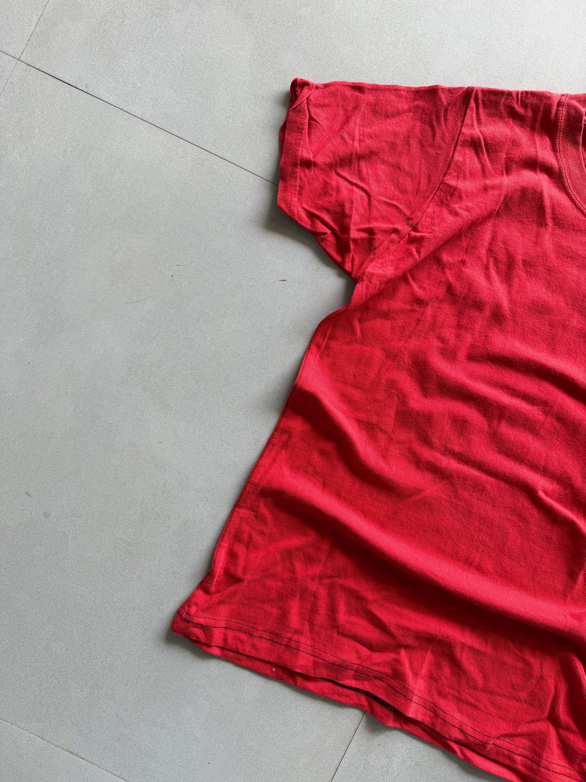 VINTAGE GILDAN GRAPHIC TEE - XS
