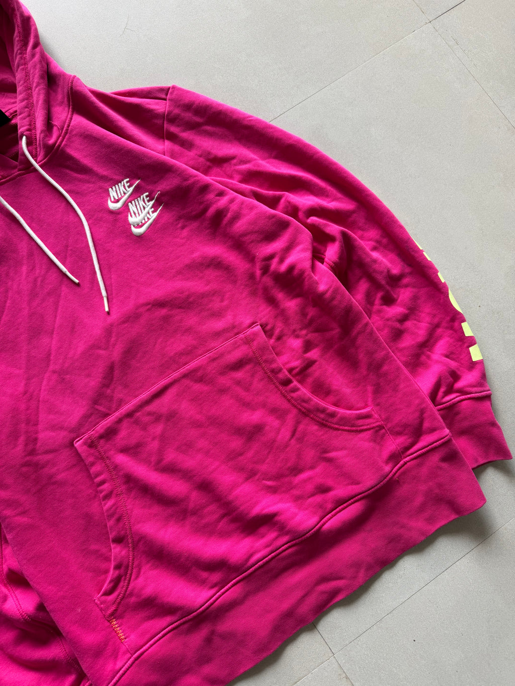 NIKE FRENCH TERRY HOODIE - M