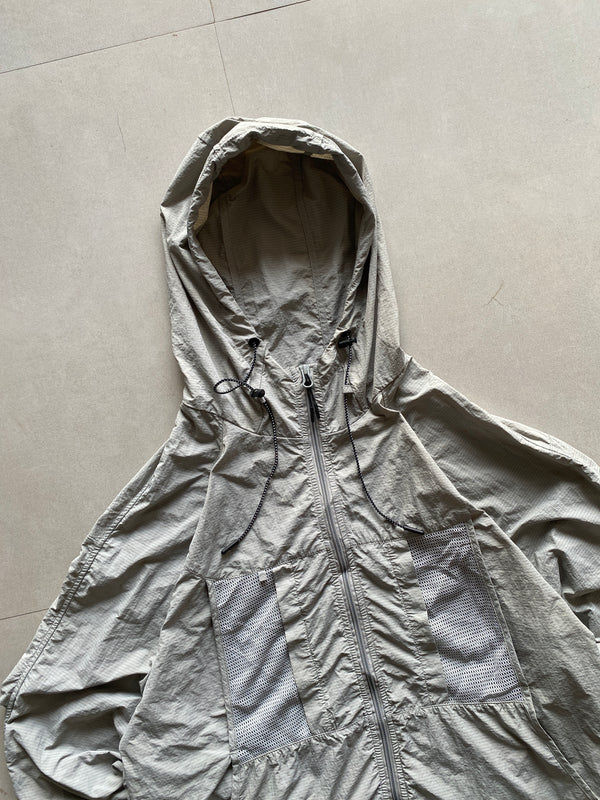 HOODED LEIGHT WEIGHT JACKET - M