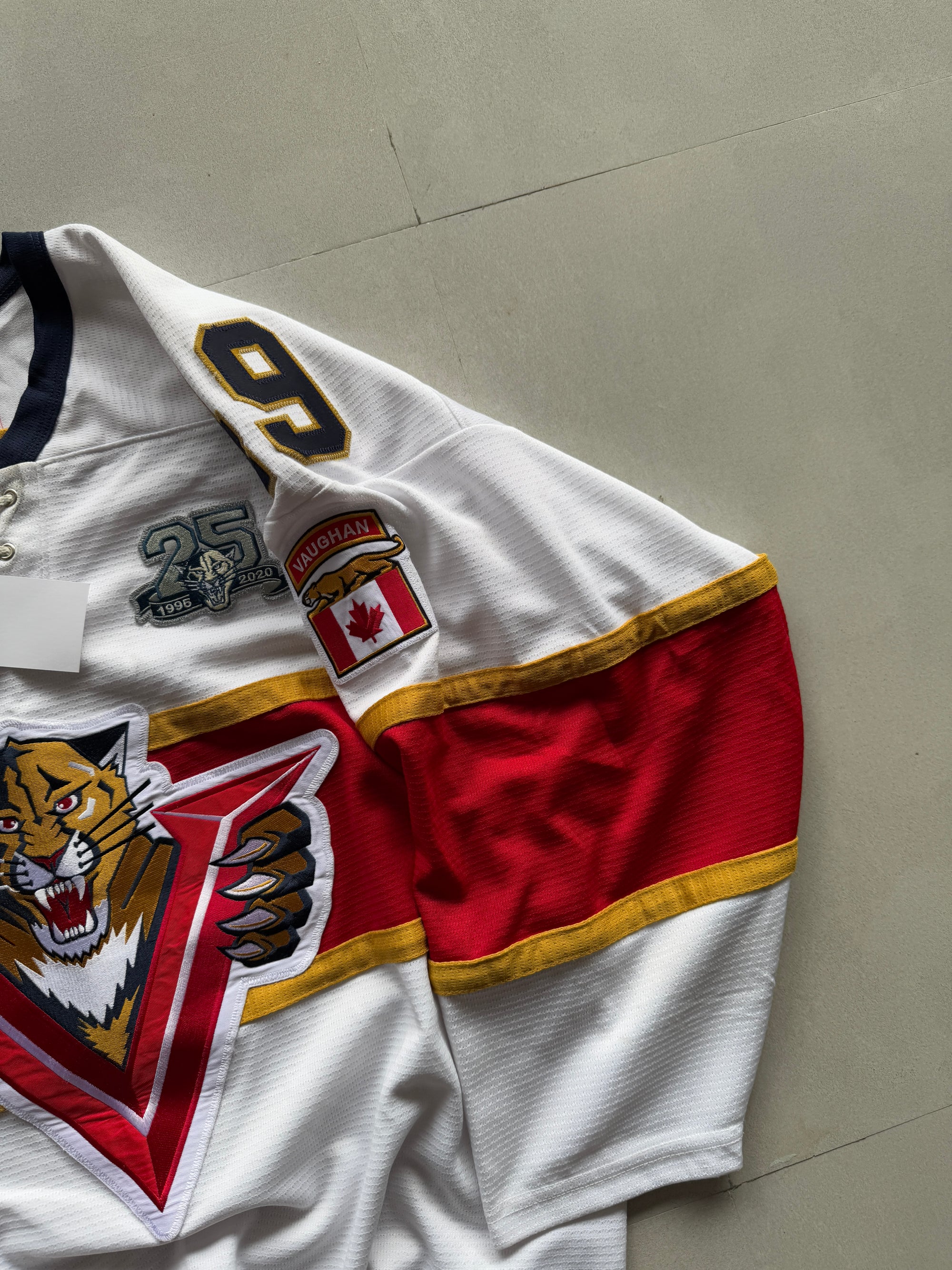 VINTAGE HOCKEY JERSEY - XL