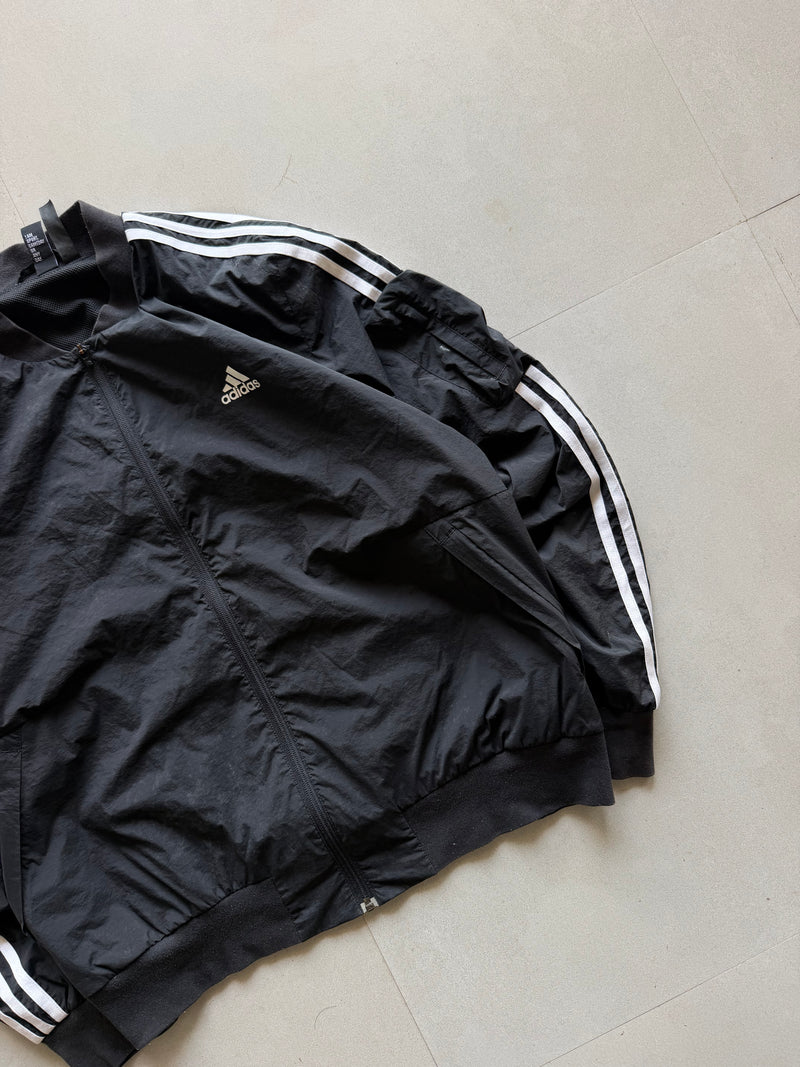 VINTAGE ADIDAS STRIPED JACKET -