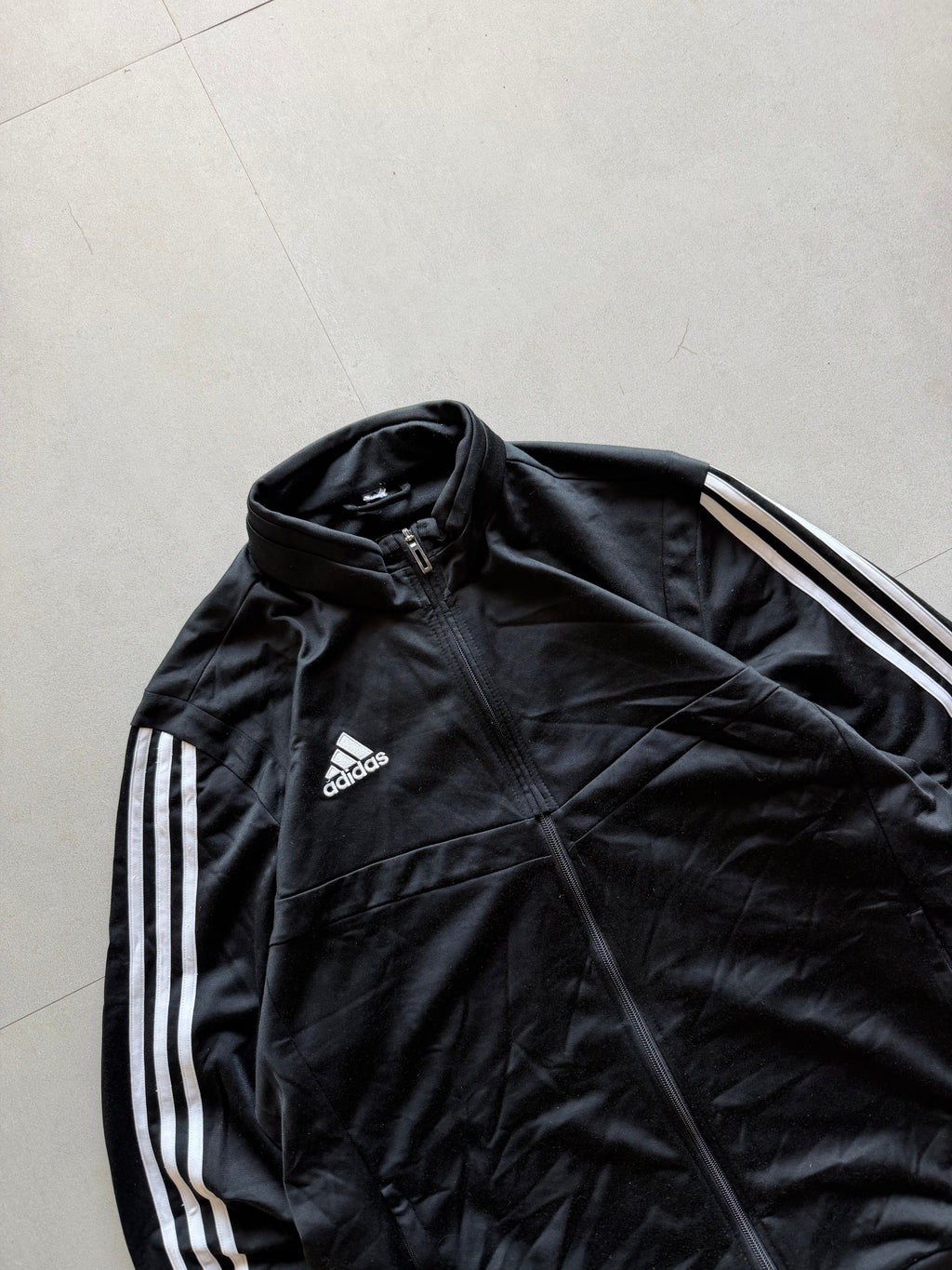 ADIDAS STRIPED JACKET - L