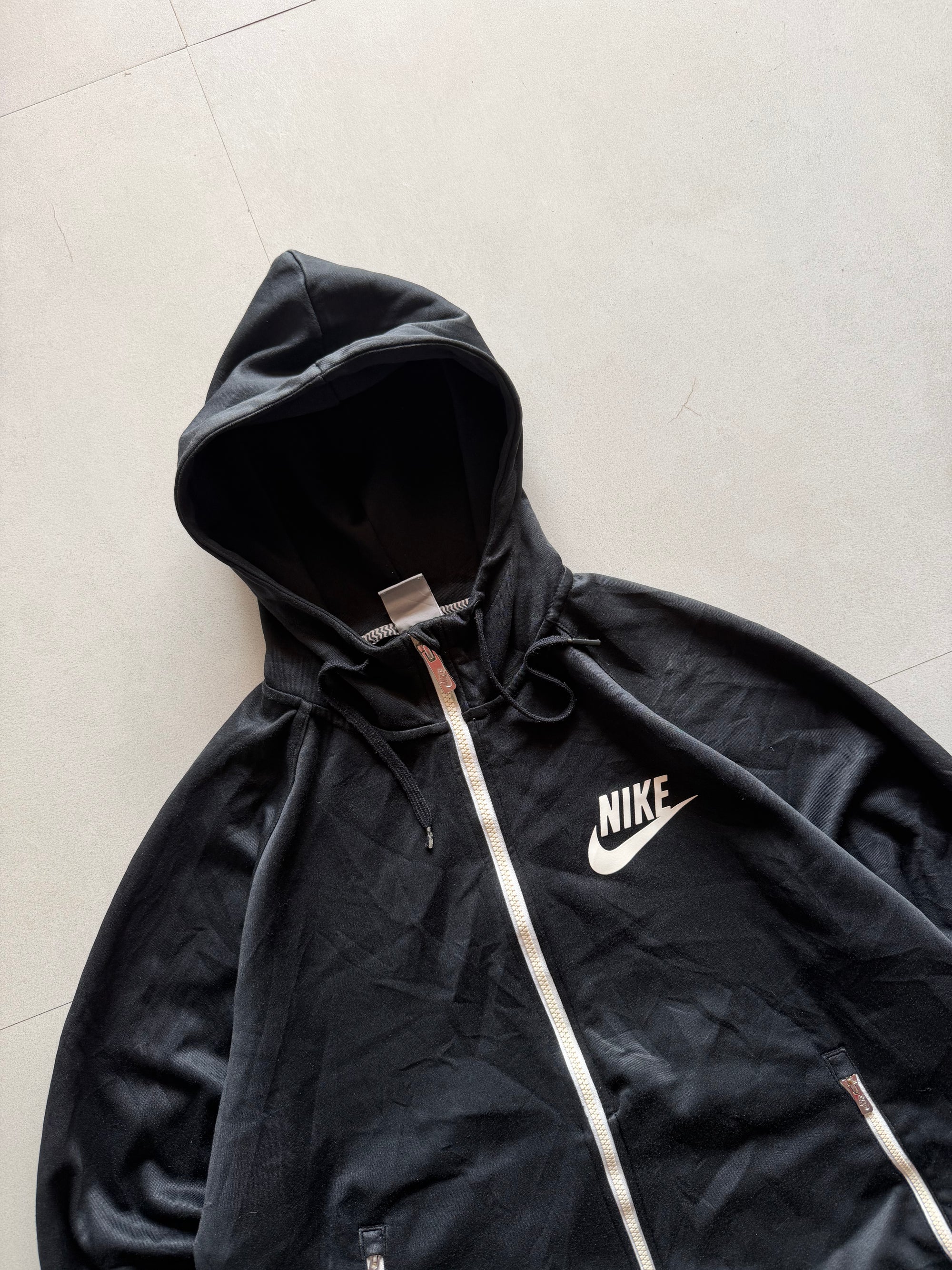 VINTAGE NIKE JACKET - L