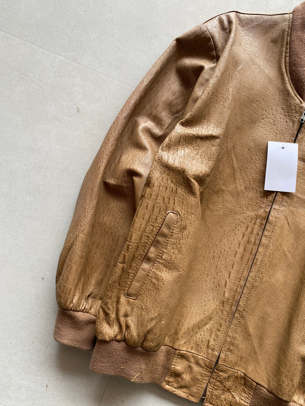 BROWN BOMBER LEATHER JACKET - M