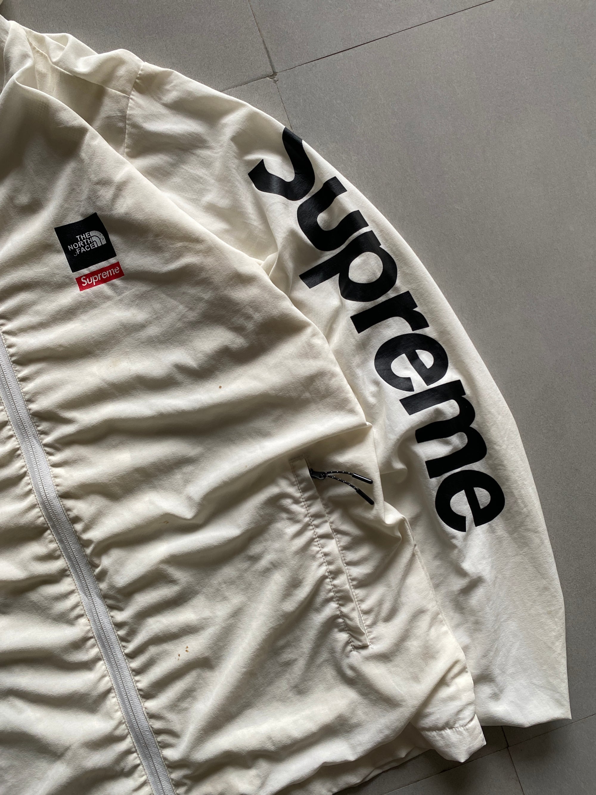 SUPREME x THE NORTH FACE JACKET - L