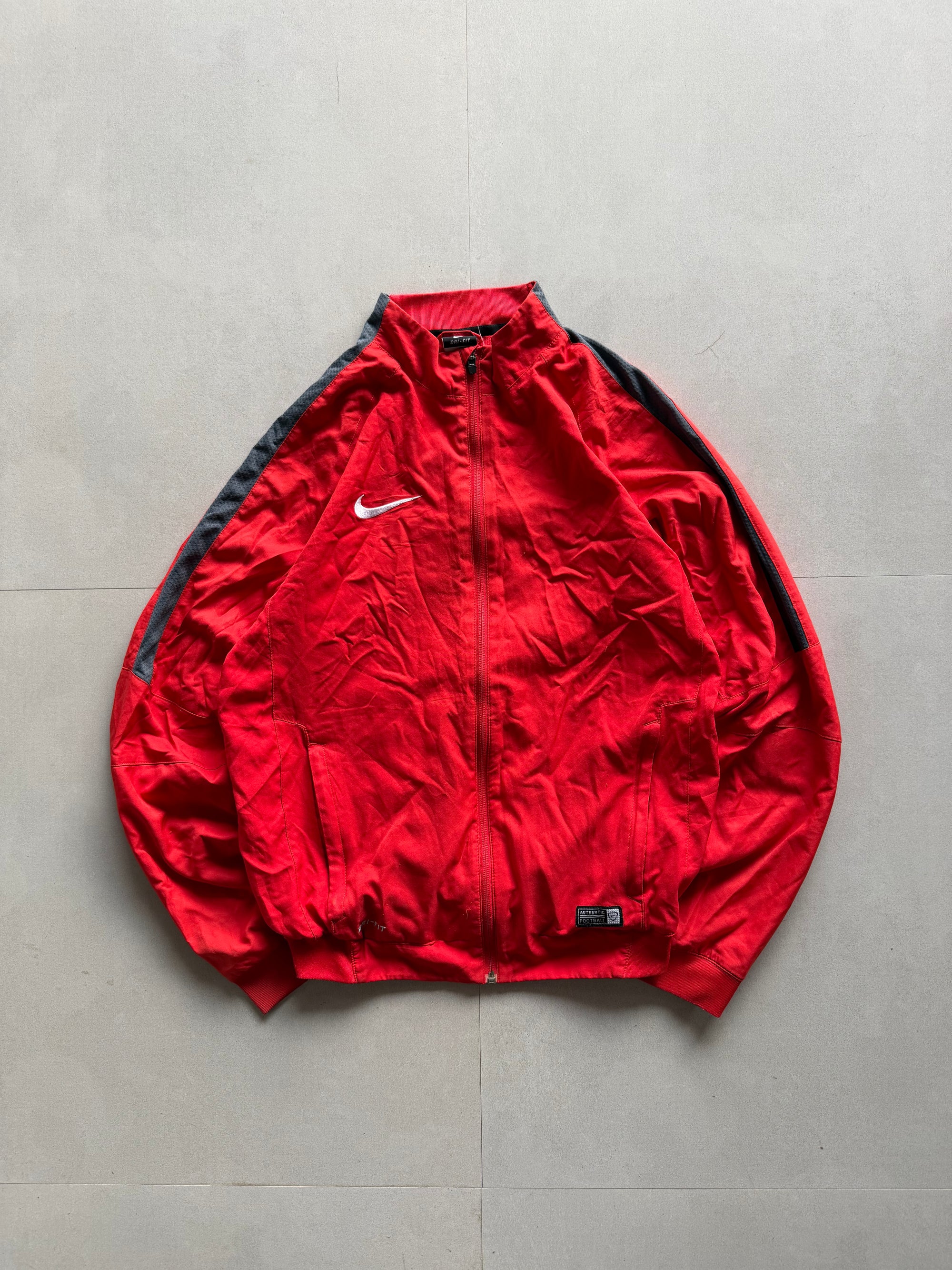 VINTAGE NIKE JACKET - M