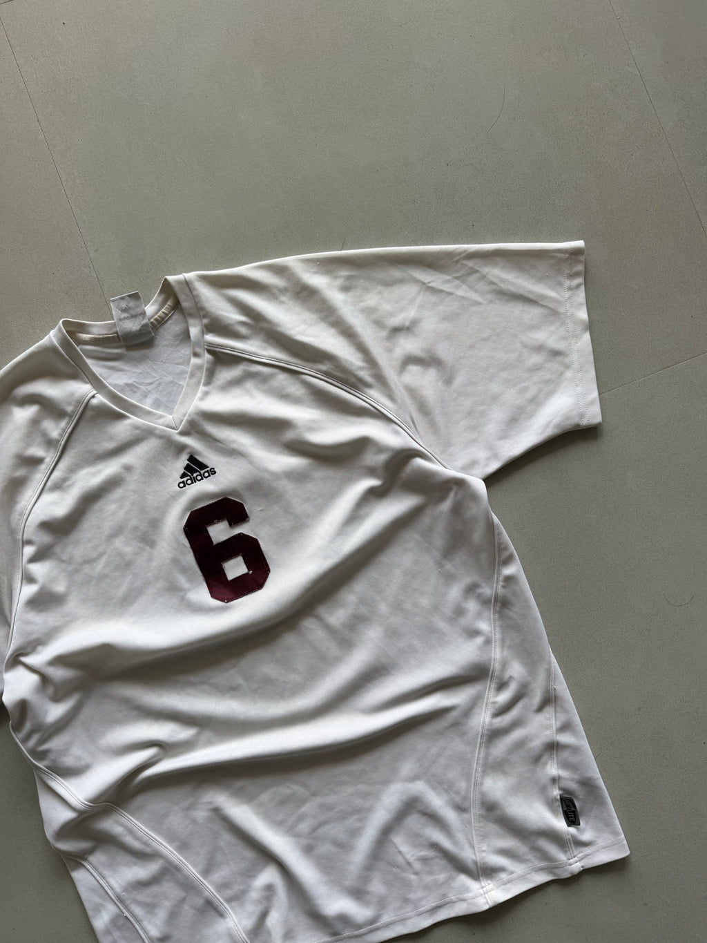 ADIDAS DRI FIT TEE - M