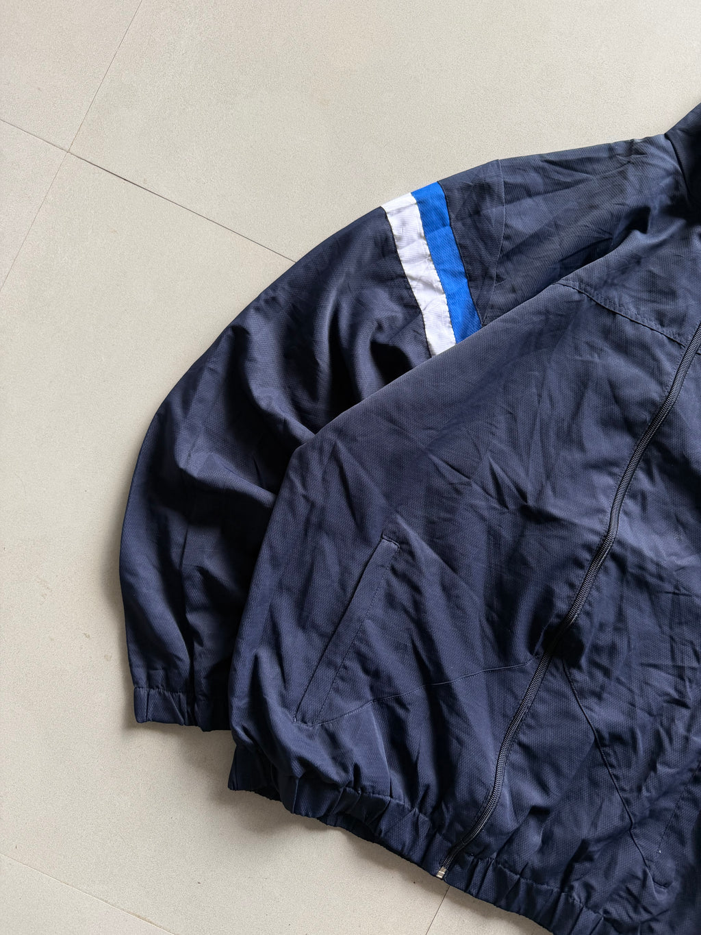 VINTAGE LACOSTE JACKET - L